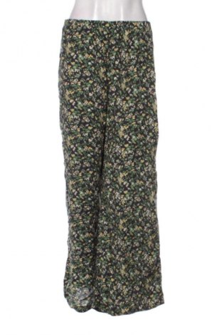 Dámské kalhoty  Pepe Jeans, Velikost M, Barva Vícebarevné, Cena  907,00 Kč