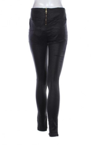 Γυναικείο παντελόνι Pieces, Μέγεθος M, Χρώμα Πολύχρωμο, Τιμή 5,99 €