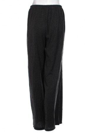 Dámske nohavice Pull&Bear, Veľkosť L, Farba Sivá, Cena  9,95 €