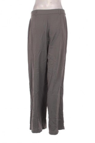 Dámske nohavice SHEIN, Veľkosť M, Farba Sivá, Cena  17,95 €