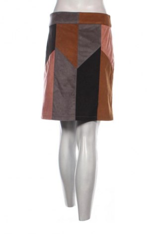 Γυναικείο παντελόνι Soaked In Luxury, Μέγεθος S, Χρώμα Πολύχρωμο, Τιμή 20,70 €