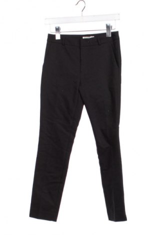 Γυναικείο παντελόνι Stradivarius, Μέγεθος XS, Χρώμα Μαύρο, Τιμή 17,99 €