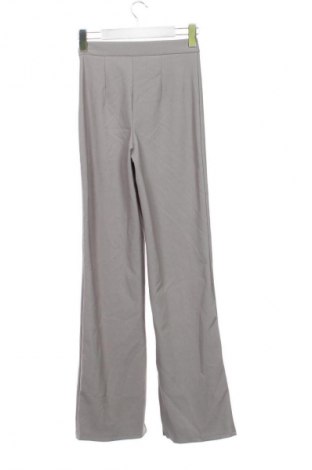 Γυναικείο παντελόνι Stradivarius, Μέγεθος XXS, Χρώμα Γκρί, Τιμή 15,99 €