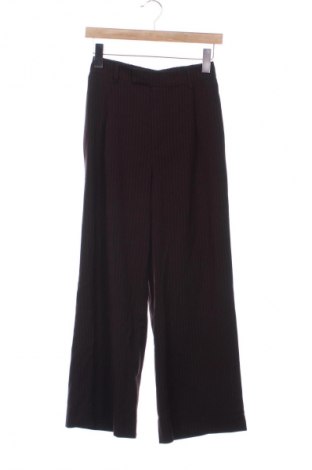 Γυναικείο παντελόνι Stradivarius, Μέγεθος XS, Χρώμα Πολύχρωμο, Τιμή 17,99 €