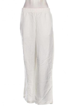 Дамски панталон Unbranded, Размер M, Цвят Бял, Цена 15,00 €