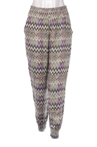 Дамски панталон Unbranded, Размер M, Цвят Многоцветен, Цена 15,00 €