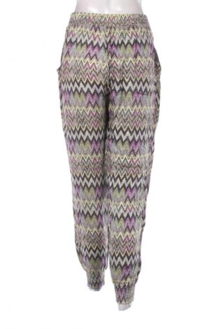 Дамски панталон Unbranded, Размер M, Цвят Многоцветен, Цена 15,00 €