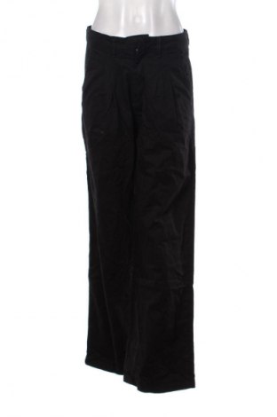 Női nadrág Urban Classics, Méret M, Szín Fekete, Ár 19 749 Ft