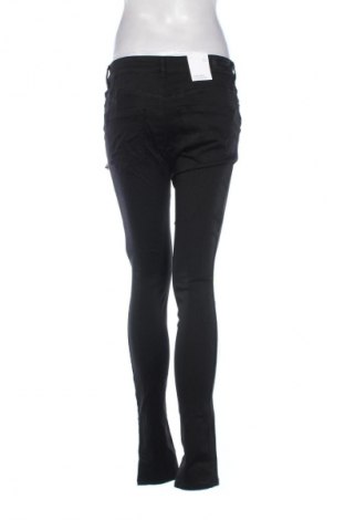 Γυναικείο παντελόνι Vero Moda, Μέγεθος XL, Χρώμα Μαύρο, Τιμή 30,99 €