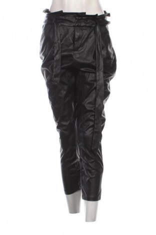 Dámské kalhoty  Vero Moda, Velikost M, Barva Černá, Cena  159,00 Kč