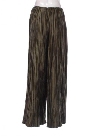 Дамски панталон Zara, Размер M, Цвят Зелен, Цена 14,00 €