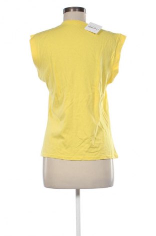 Γυναικείο αμάνικο μπλουζάκι United Colors Of Benetton, Μέγεθος M, Χρώμα Κίτρινο, Τιμή 16,00 €