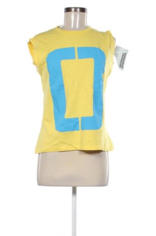 Γυναικείο αμάνικο μπλουζάκι United Colors Of Benetton, Μέγεθος S, Χρώμα Κίτρινο, Τιμή 16,00 €