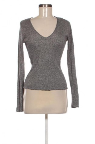 Dámský svetr Bershka, Velikost L, Barva Šedá, Cena  439,00 Kč