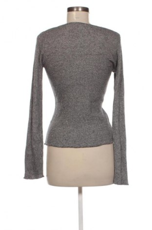 Dámský svetr Bershka, Velikost L, Barva Šedá, Cena  439,00 Kč