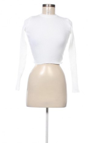 Női pulóver Fame, Méret XS, Szín Fehér, Ár 7 499 Ft