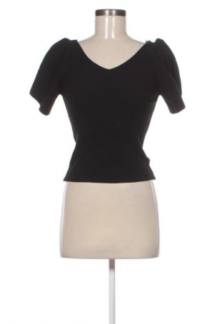 Női pulóver ONLY, Méret M, Szín Fekete, Ár 6 989 Ft