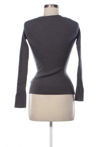 Dámský svetr Primark, Velikost S, Barva Šedá, Cena  179,00 Kč