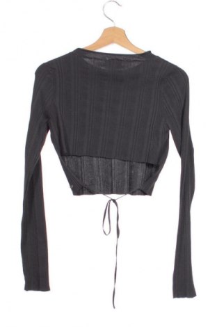 Pulover de femei Pull&Bear, Mărime M, Culoare Gri, Preț 91,99 Lei