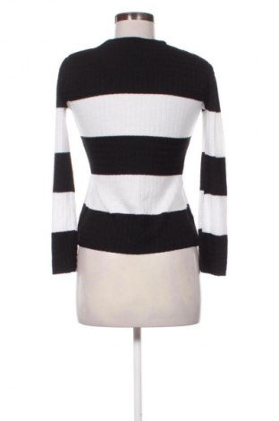 Dámský svetr Unbranded, Velikost M, Barva Vícebarevné, Cena  425,00 Kč