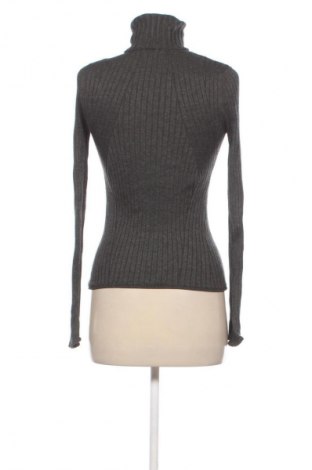 Dámský svetr Zara, Velikost M, Barva Šedá, Cena  397,00 Kč
