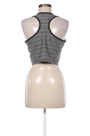 Дамски спортен топ Nike, Размер L, Цвят Многоцветен, Цена 17,00 €