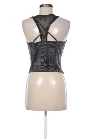 Дамски спортен топ Nike, Размер L, Цвят Многоцветен, Цена 17,00 €
