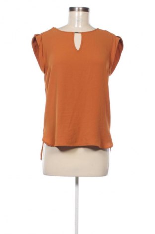 Top de femei Yessica, Mărime M, Culoare Bej, Preț 77,00 Lei