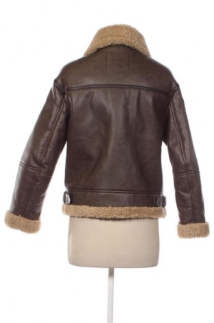 Dámska kožená bunda  Bershka, Veľkosť XS, Farba Hnedá, Cena  20,95 €