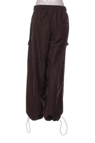 Γυναικείο αθλητικό παντελόνι Nike, Μέγεθος L, Χρώμα Μαύρο, Τιμή 22,99 €