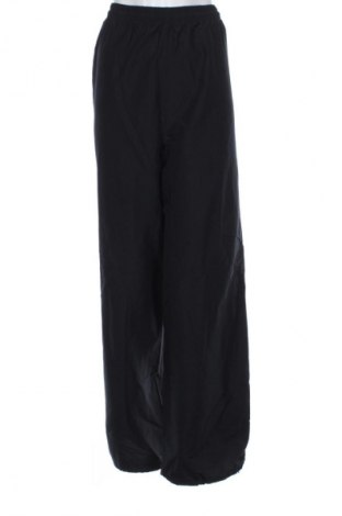 Dámske tepláky Nike, Veľkosť XXL, Farba Čierna, Cena  22,95 €