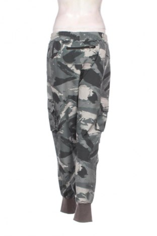 Dámské tepláky Unbranded, Velikost L, Barva Vícebarevné, Cena  425,00 Kč