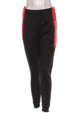 Dámske tepláky Unbranded, Veľkosť XL, Farba Viacfarebná, Cena  17,95 €