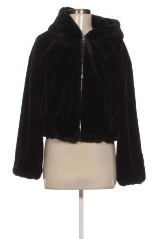 Dámská bunda  Bershka, Velikost S, Barva Černá, Cena  399,00 Kč