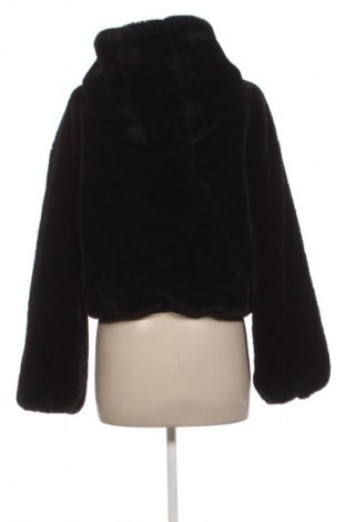 Dámská bunda  Bershka, Velikost S, Barva Černá, Cena  399,00 Kč