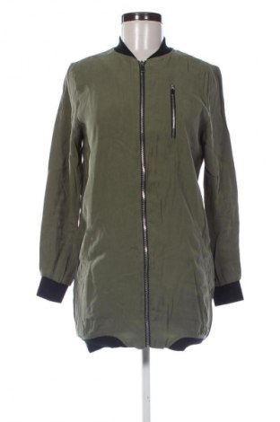 Дамско яке Bershka, Размер S, Цвят Многоцветен, Цена 20,00 €