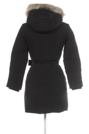 Дамско яке Calvin Klein, Размер M, Цвят Черен, Цена 217,29 €