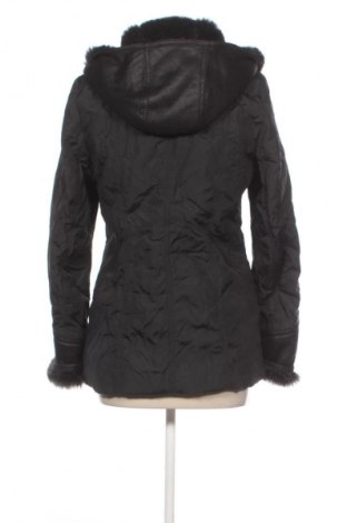 Дамско яке Creenstone, Размер S, Цвят Многоцветен, Цена 246,26 €