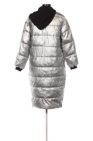 Női dzseki Guess, Méret XS, Szín Sokszínű, Ár 24 380 Ft