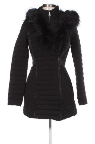 Dámská bunda  Guess, Velikost XS, Barva Černá, Cena  2 142,00 Kč