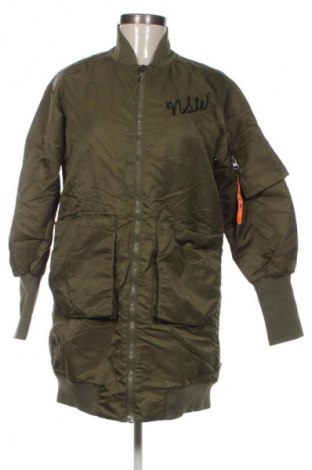 Dámská bunda  Nike, Velikost XS, Barva Zelená, Cena  1 169,00 Kč