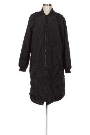 Дамско яке ONLY Carmakoma, Размер XL, Цвят Черен, Цена 48,06 €