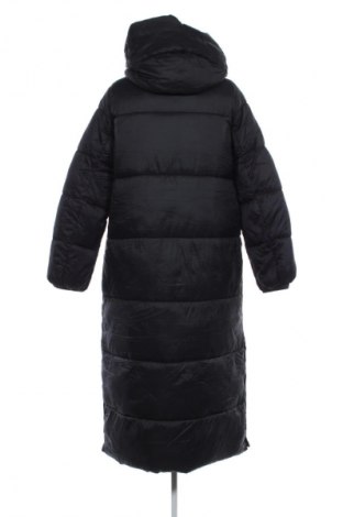 Дамско яке Vero Moda, Размер S, Цвят Черен, Цена 48,06 €