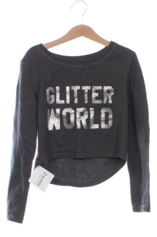 Детска блуза Unbranded, Размер 5-6y/ 116-122 см, Цвят Сив, Цена 6,00 €