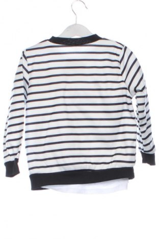 Παιδική μπλούζα Unbranded, Μέγεθος 3-4y/ 104-110 εκ., Χρώμα Πολύχρωμο, Τιμή 6,00 €