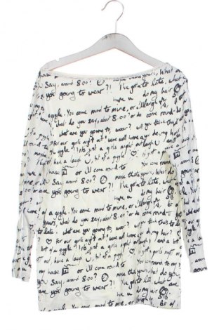 Детска блуза United Colors Of Benetton, Размер 7-8y/ 128-134 см, Цвят Многоцветен, Цена 12,00 €