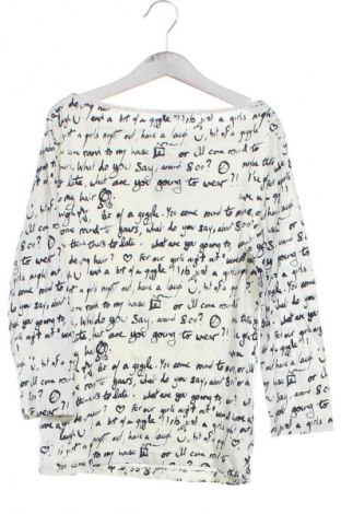 Детска блуза United Colors Of Benetton, Размер 7-8y/ 128-134 см, Цвят Многоцветен, Цена 12,00 €