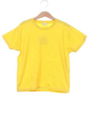 Детска тениска Fruit Of The Loom, Размер 4-5y/ 110-116 см, Цвят Жълт, Цена 7,99 €
