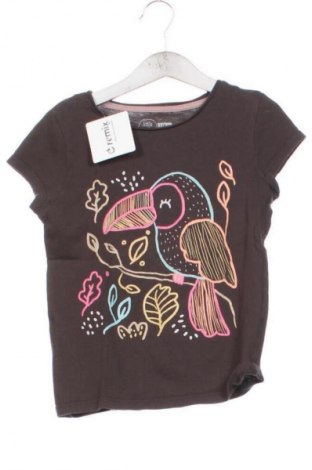 Παιδικό μπλουζάκι Little B, Μέγεθος 6-7y/ 122-128 εκ., Χρώμα Καφέ, Τιμή 10,00 €