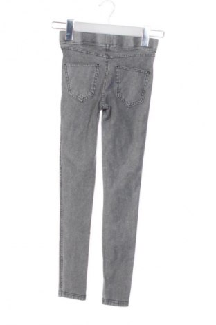 Kinderjeans H&M, Größe 8-9y/ 134-140 cm, Farbe Grau, Preis € 16,30